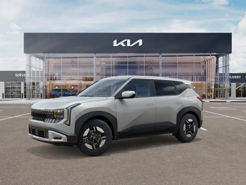 New 2027 White Kia LX image 3