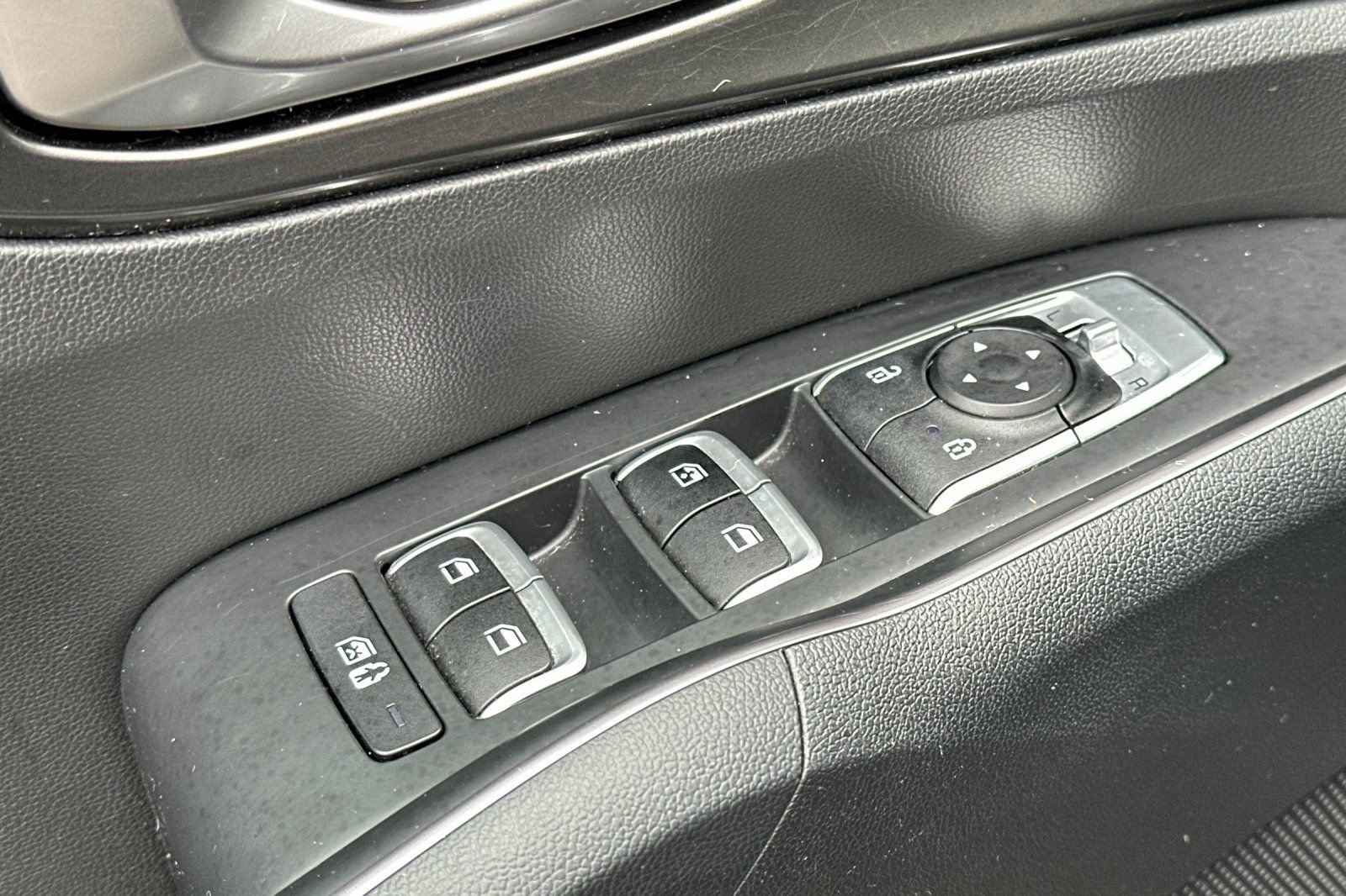Used 2023 Blue Kia EX image 12
