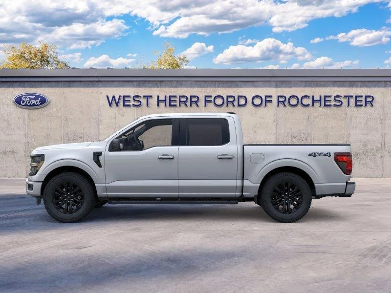 Used 2026 Silver Metallic Ford XLT image 4