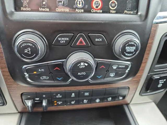 Used 2015 Crystal Metallic Ram Laramie image 17