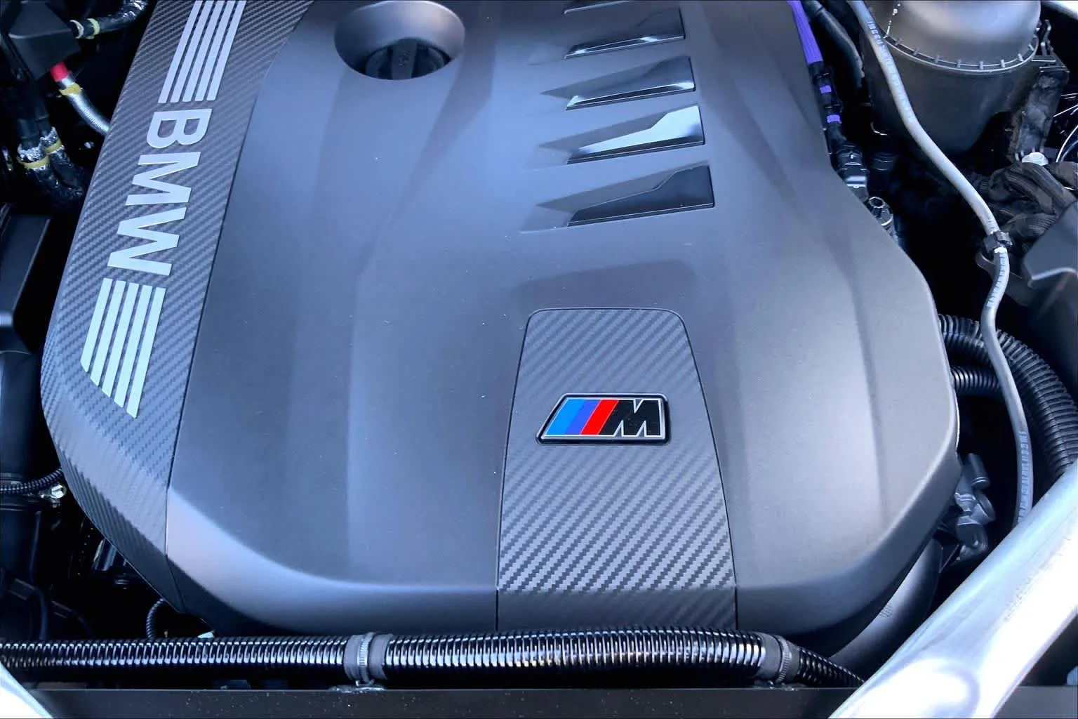 2027 BMW X6 40i - Photo 17