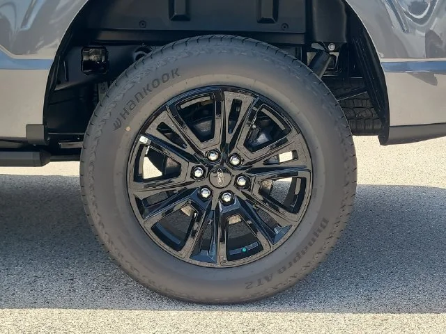 New 2026 Gray Metallic Ford Platinum image 8