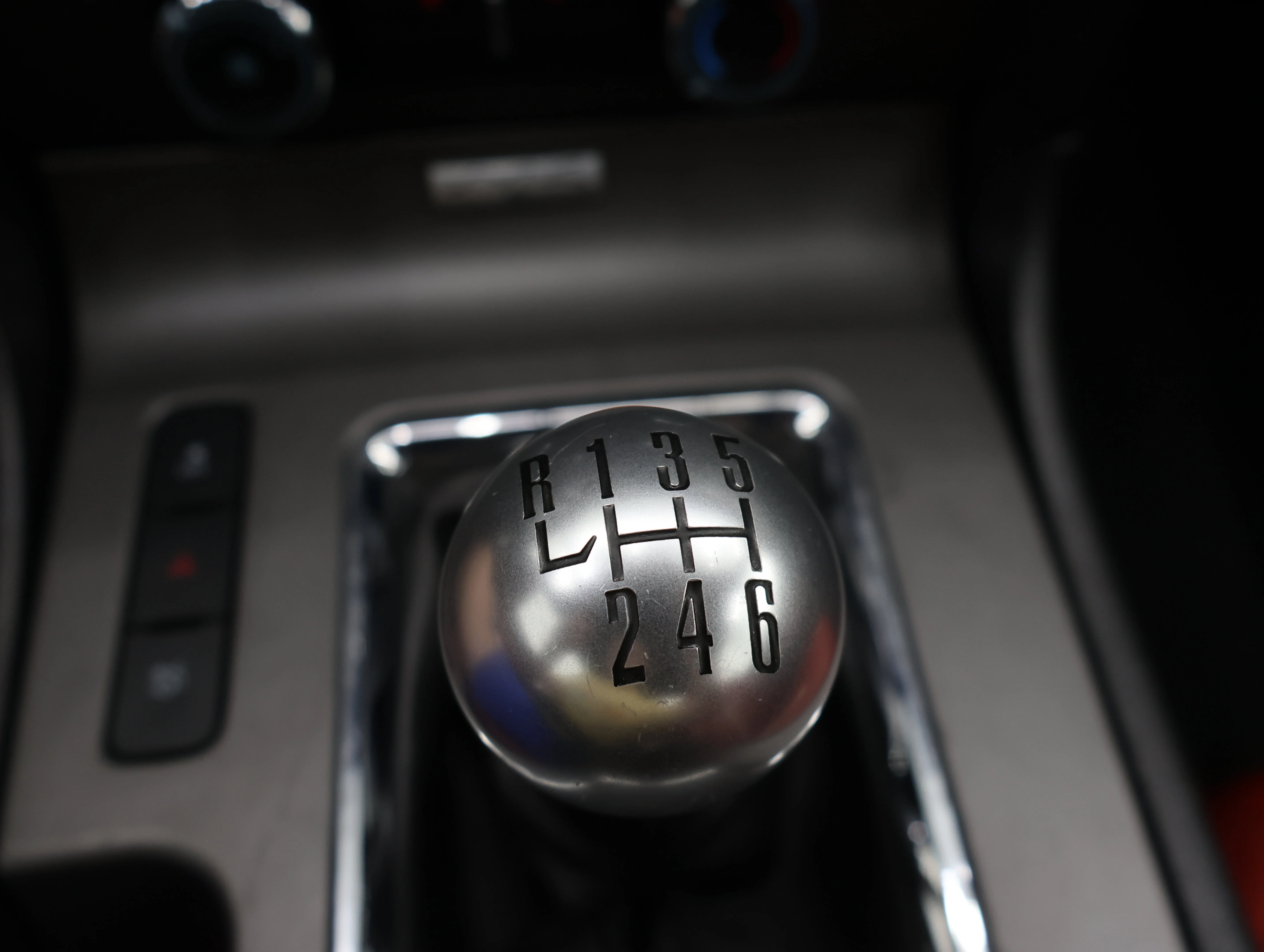 Used 2014 Sterling Gray Metallic Ford GT Premium image 43