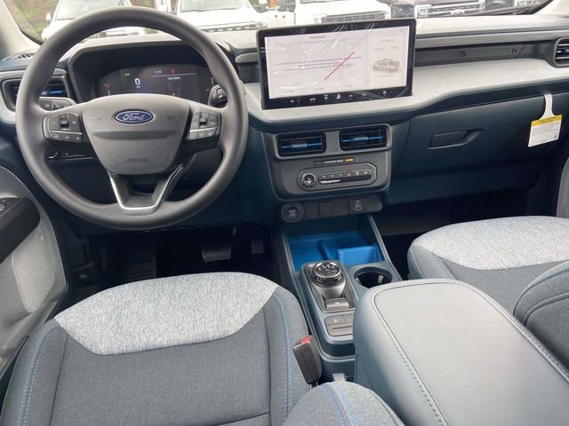New 2026 Oxford White Ford XLT image 4