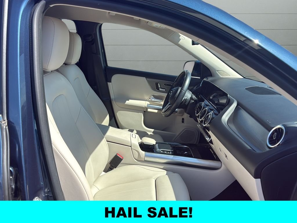 Used 2022 Blue Mercedes-Benz GLA 250 image 15
