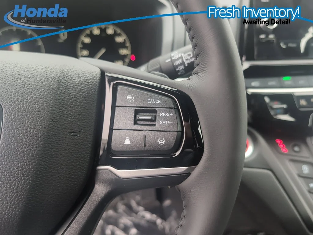 Certified Used 2026 Platinum White Pearl Honda EX-L image 26