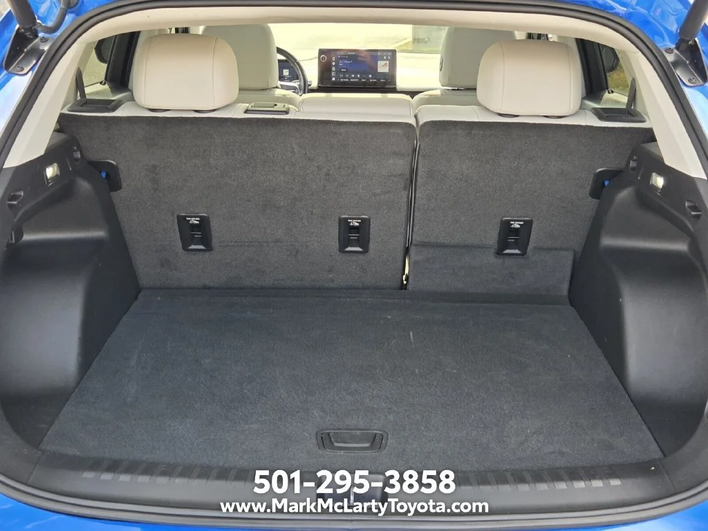Used 2024  Honda Touring image 13
