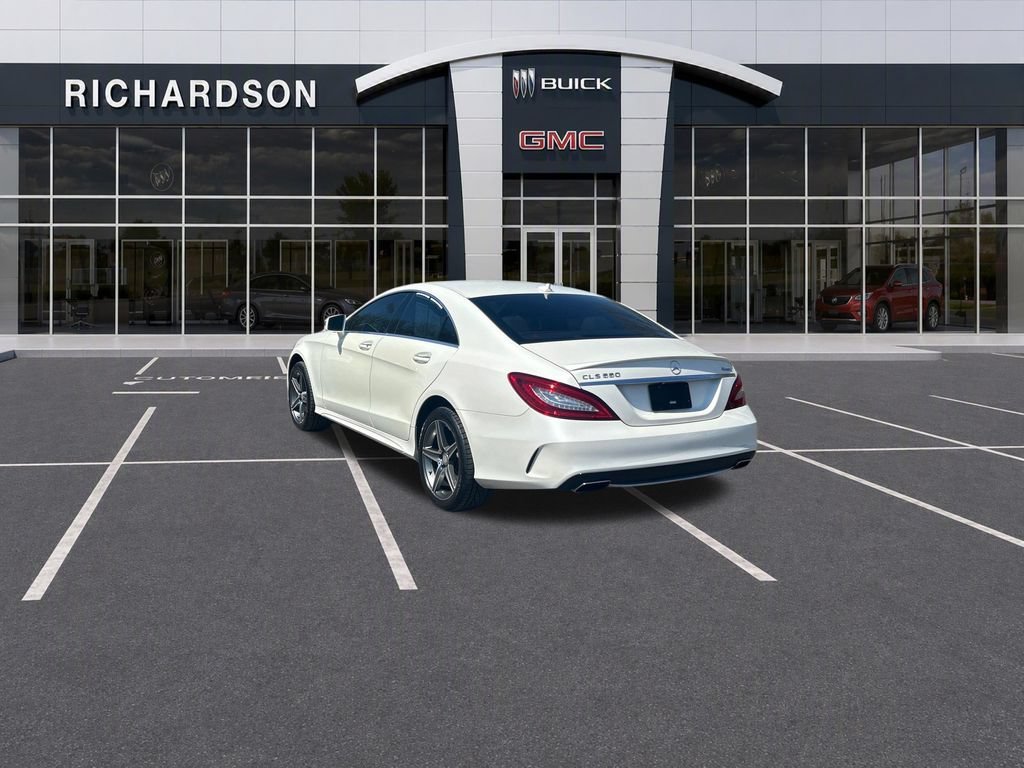 Used 2016 White Mercedes-Benz 4MATIC® image 3