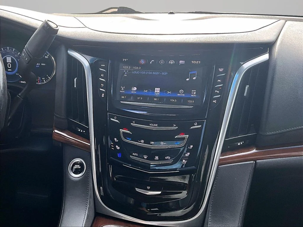 Used 2019 Black Cadillac Premium Luxury image 7