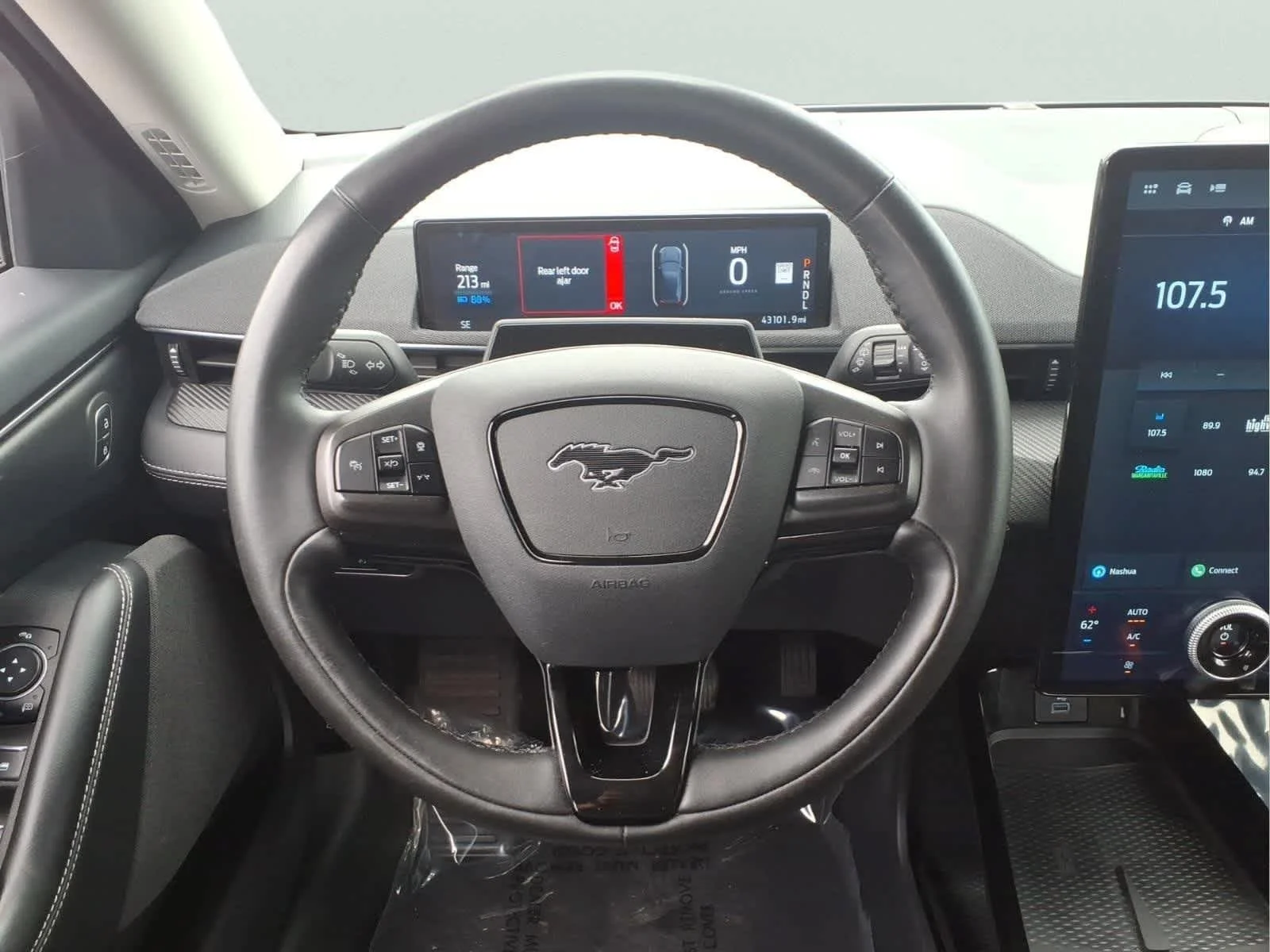 Used 2024 Glacier Gray Metallic TriCoat Ford Select image 20