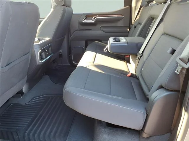 Certified Used 2025 Silver GMC Elevation image 18