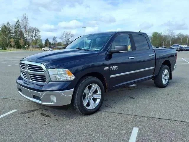 2014 RAM 1500 SLT 4x4 Crew Cab's photo