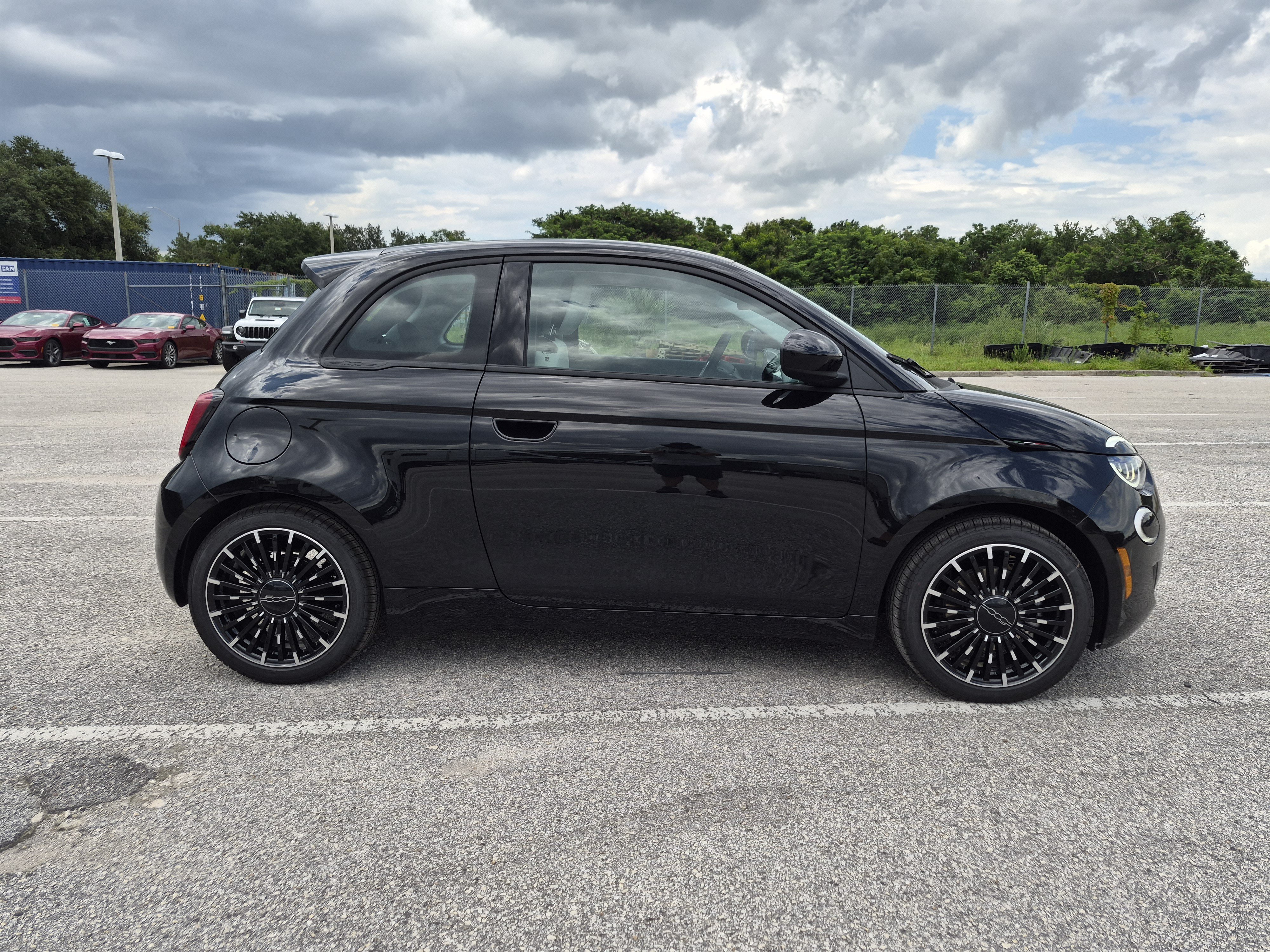 New 2026 Tuxedo Black FIAT  image 2