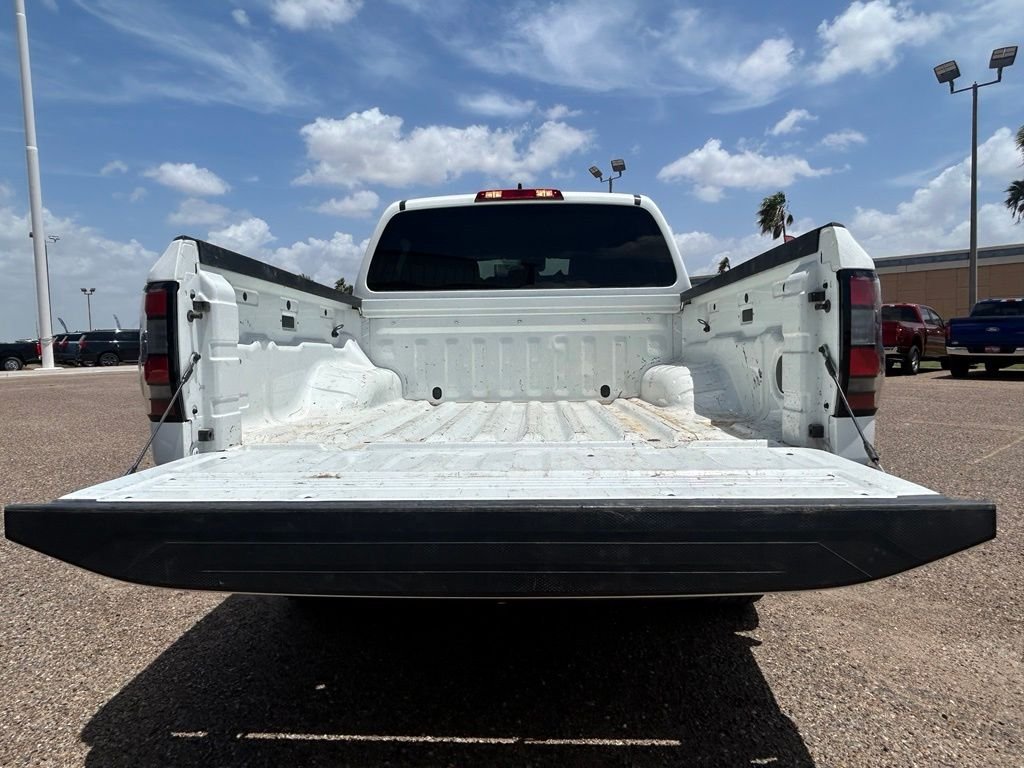 Used 2023 White Nissan S image 9
