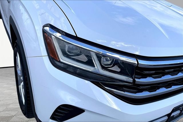Used 2020 White Volkswagen 2.0T S image 31