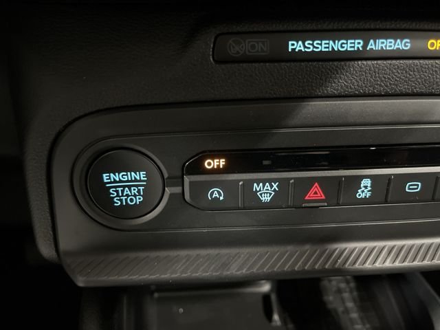 Used 2025 Oxford White Ford Big Bend image 31