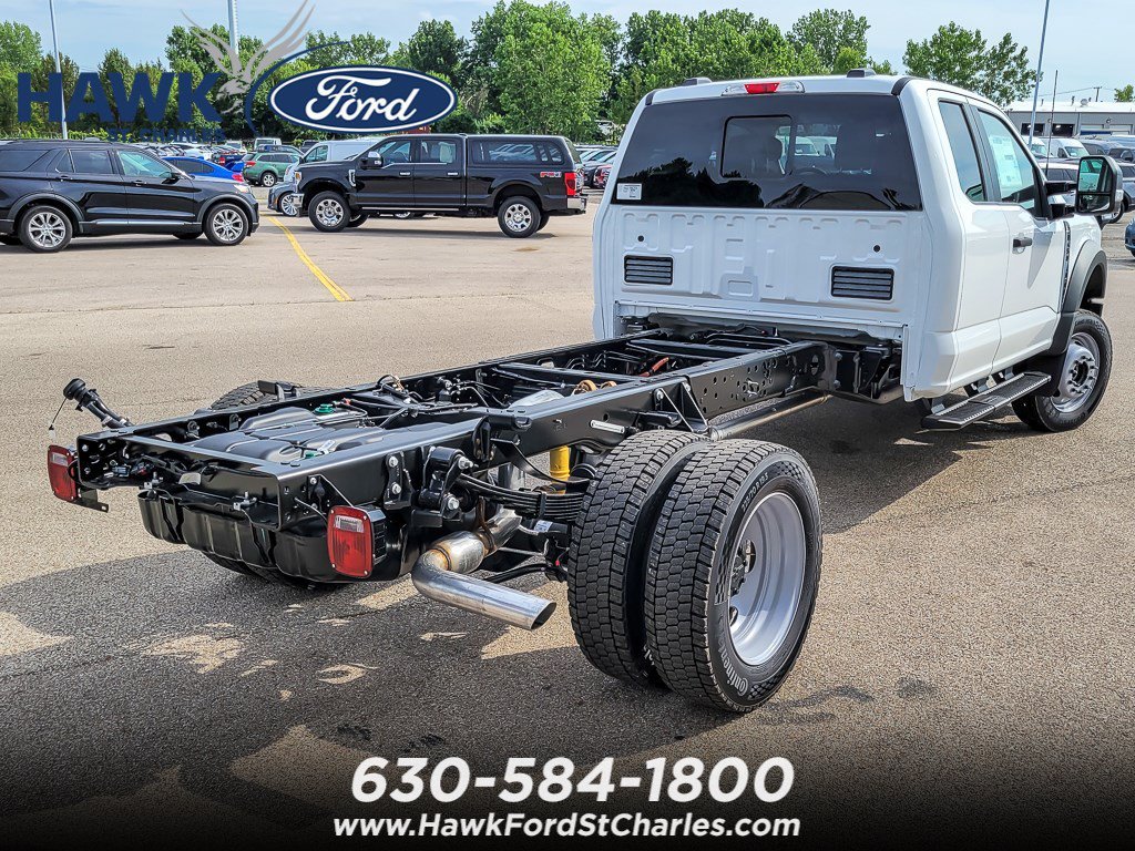 New 2026 Oxford White Ford XL image 7