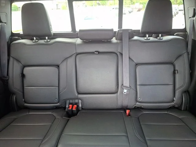 Used 2021 Black Chevrolet LT Trail Boss image 19