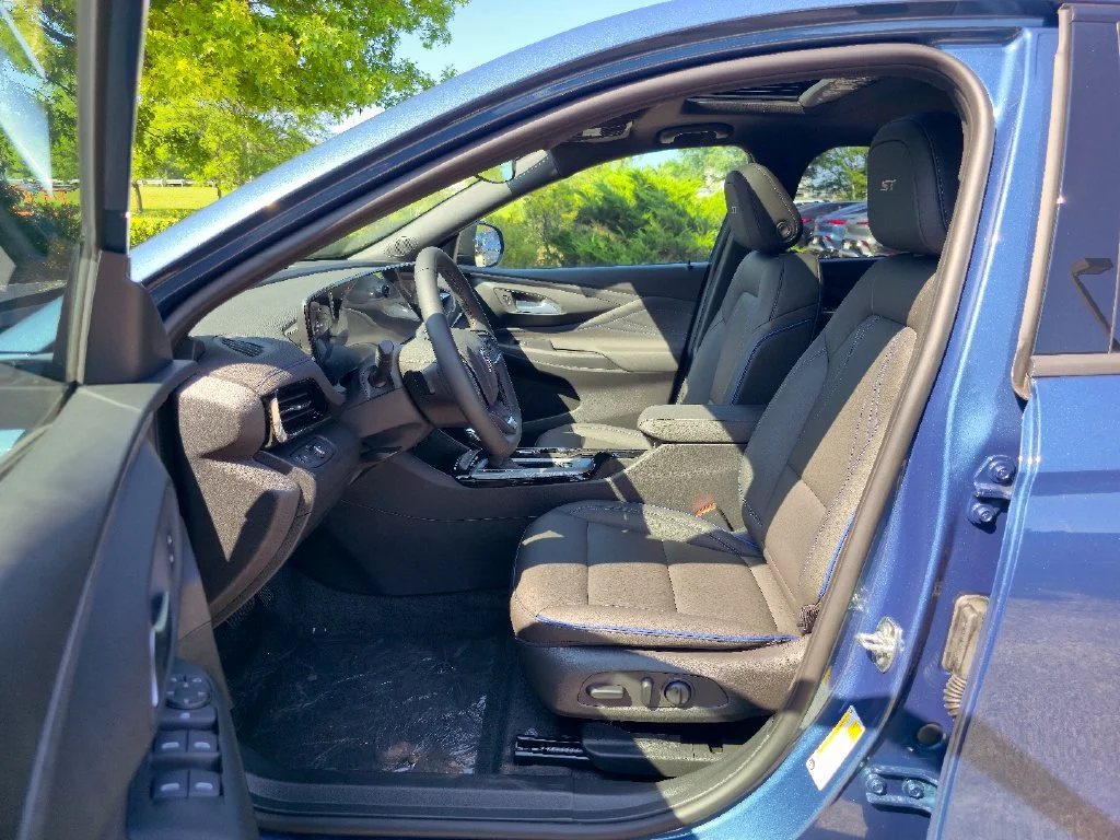2026 Buick Envista Sport Touring - Photo 21