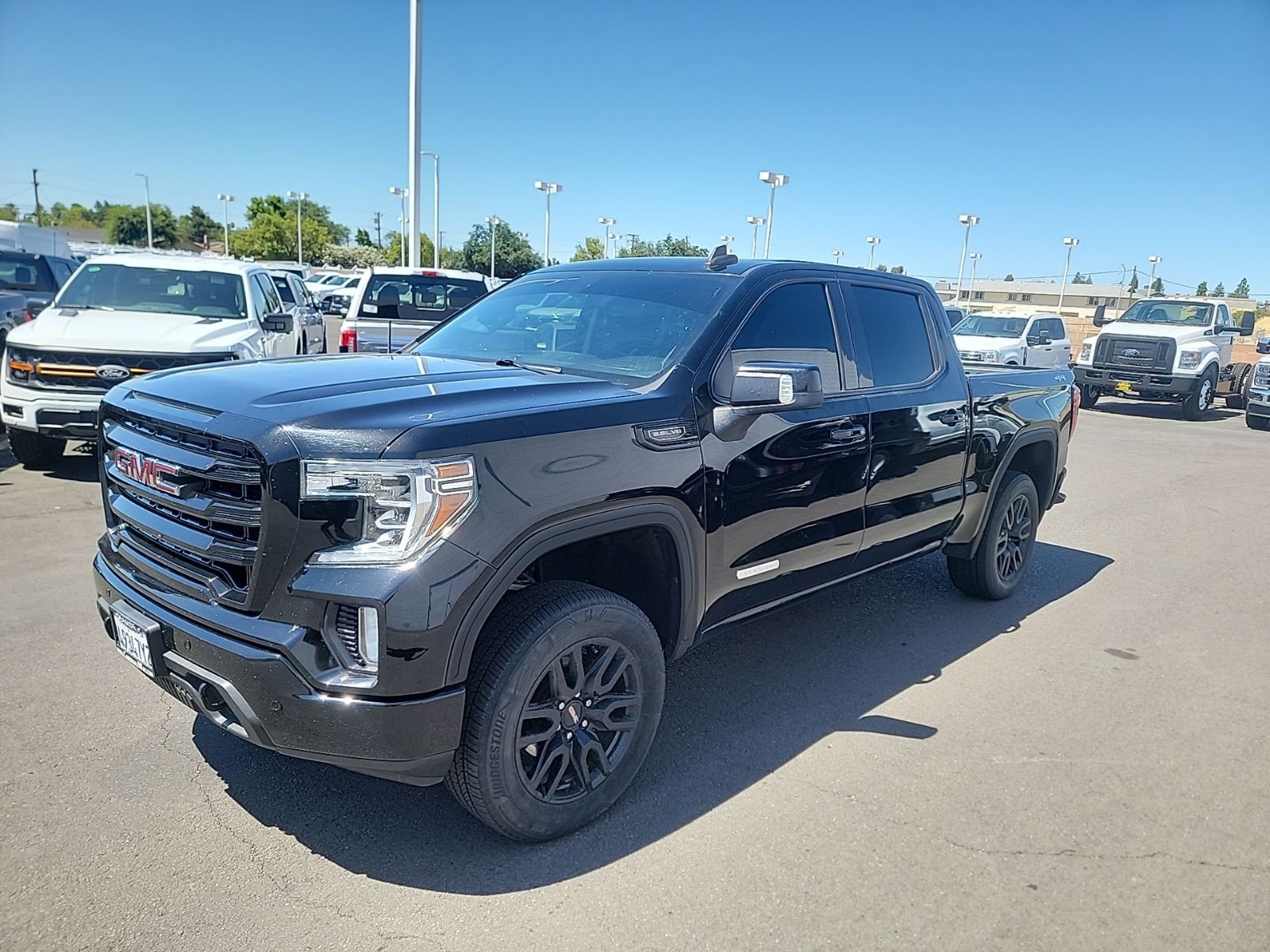 Used 2020 Black GMC Elevation image 6