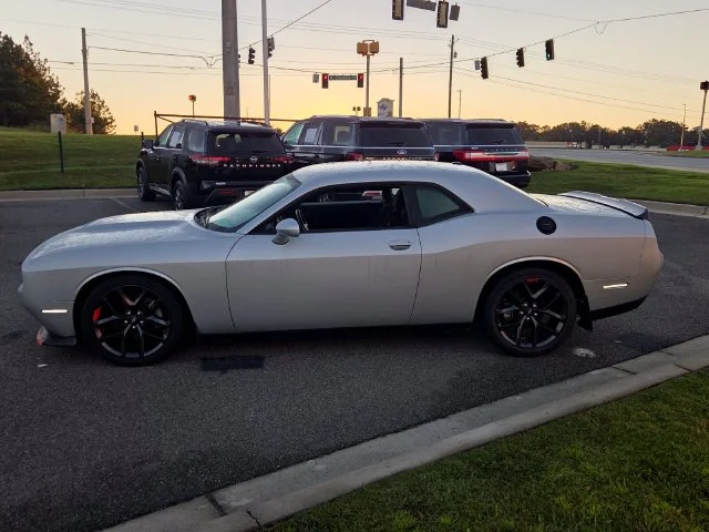 Used 2022  Dodge GT image 4