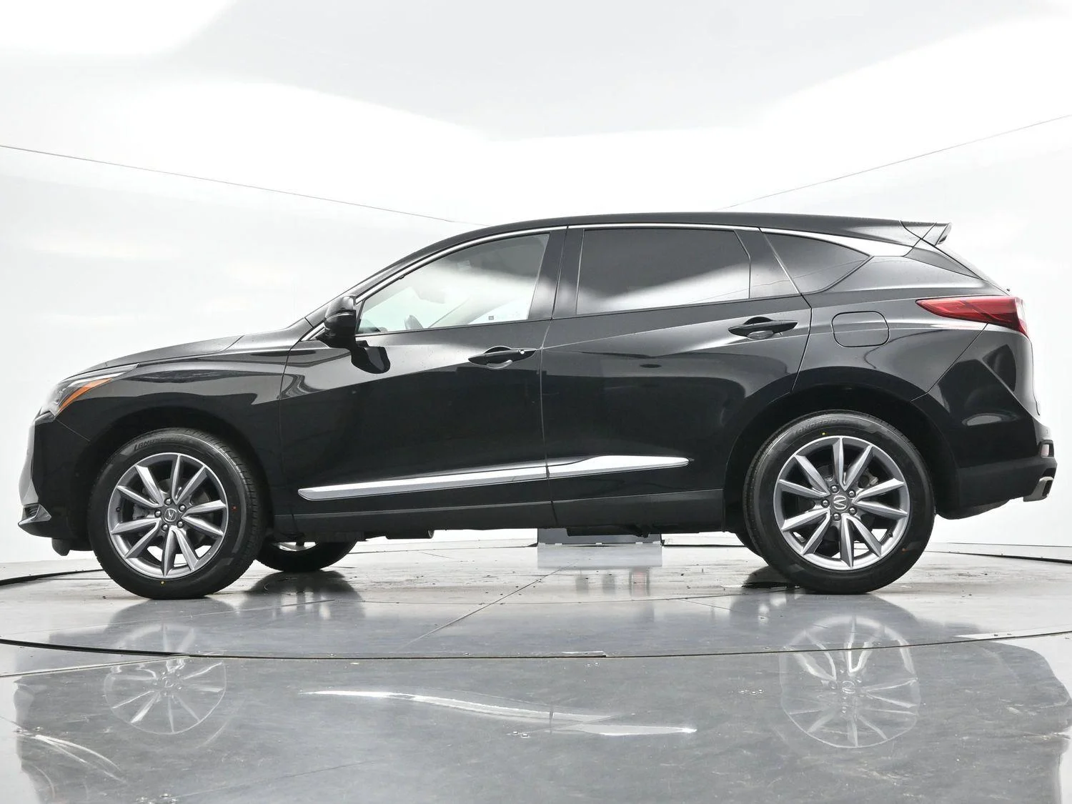 Used 2024 Majestic Black Pearl Acura SH-AWD w/Tech image 52