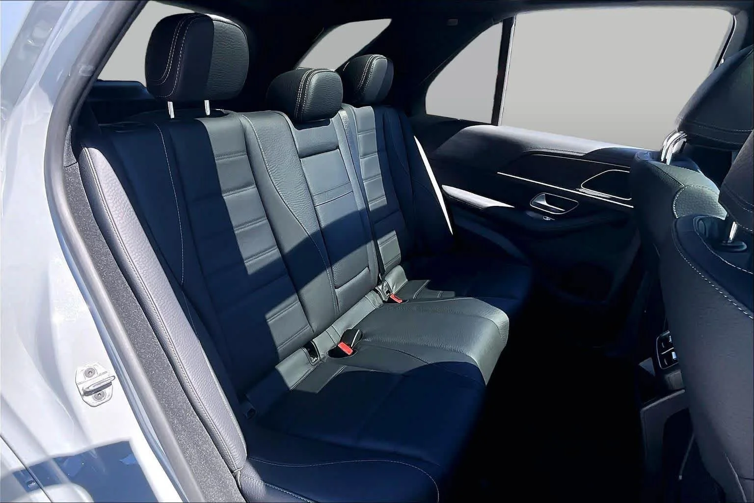 Used 2026 MANUFAKTUR Alpine Grey Mercedes-Benz GLE 450 image 20