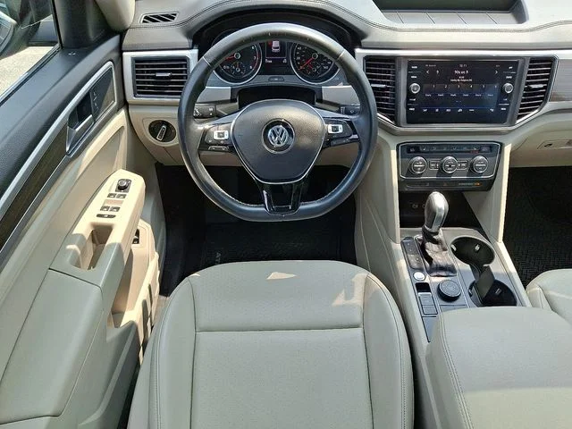 2019 Volkswagen Atlas SE w/Tech - Photo 11
