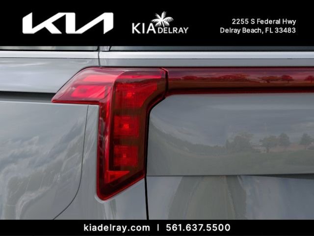 New 2027 Ceramic Silver Kia LXS image 11