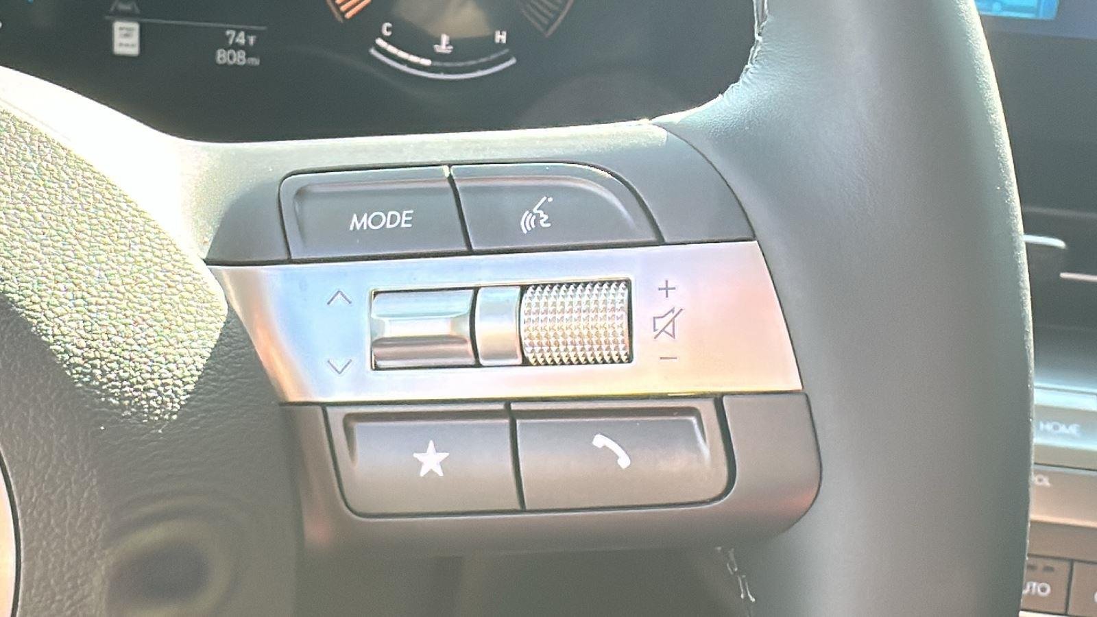 Used 2026 Cyber Gray Metallic Hyundai SEL Sport image 14
