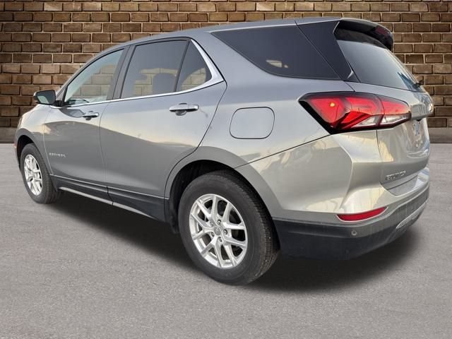 2024 Chevrolet Equinox LT photo 3