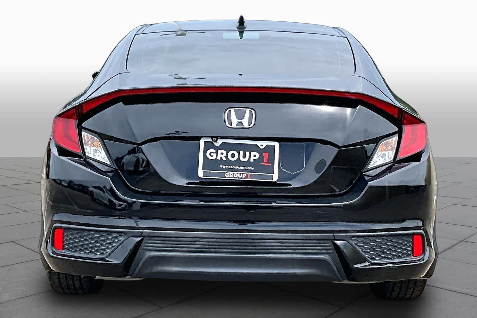 Used 2018 Crystal Black Pearl Honda EX-L image 5