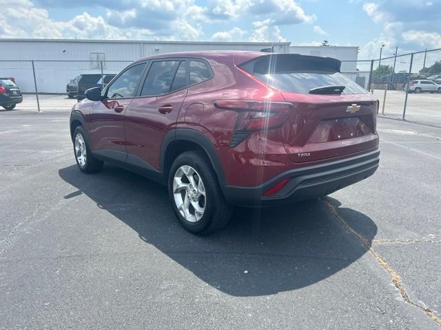 Used 2025 Red Chevrolet LS image 3