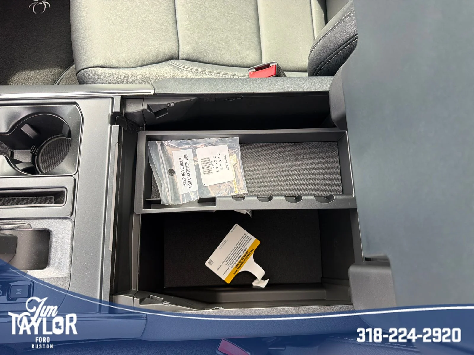 New 2026 Oxford White Ford XLT image 31