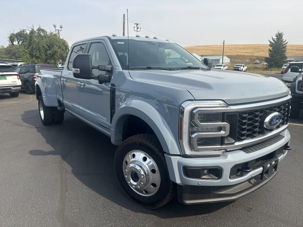 Used 2026 Glacier Ford Platinum image 4
