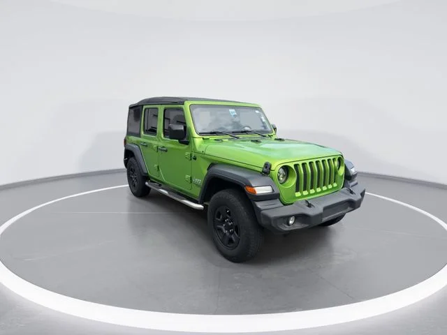 Used 2019 Green Jeep Unlimited Sport image 2