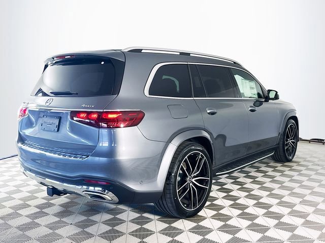 New 2026 Selenite Grey Metallic Mercedes-Benz GLS 580 image 41