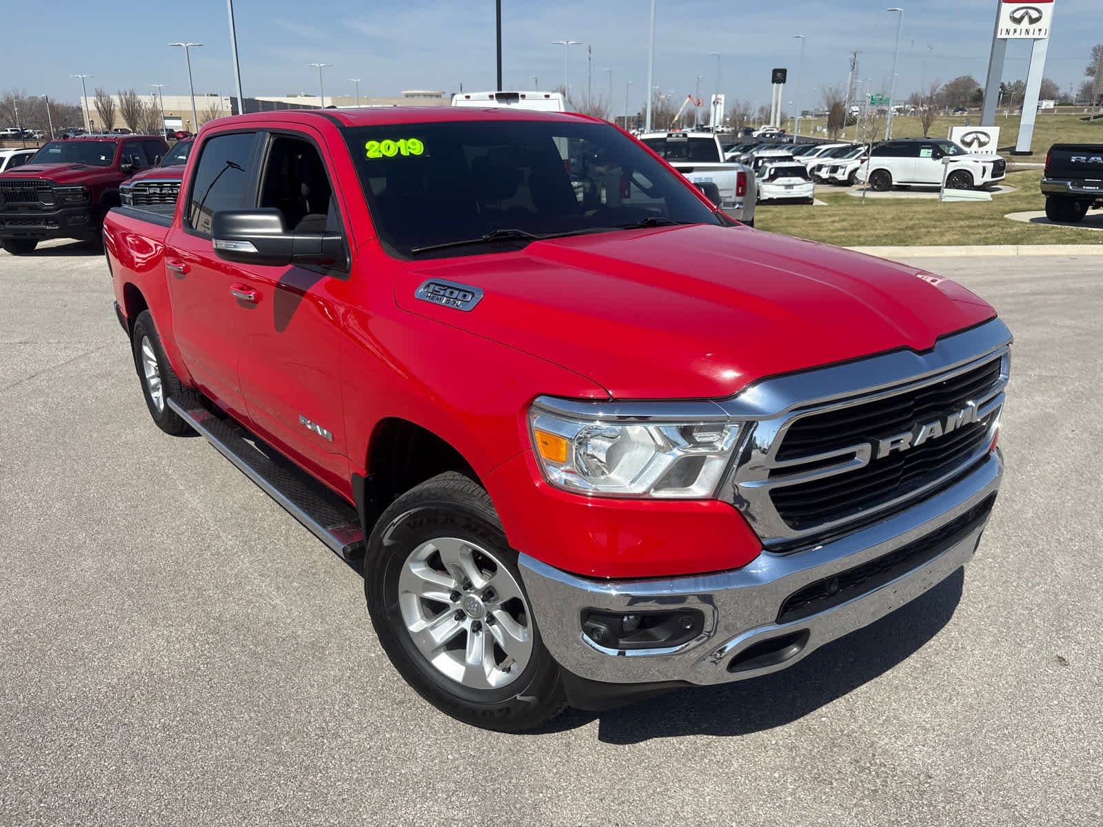 Used 2019 RAM Ram 1500 Pickup Big Horn/Lone Star with VIN 1C6SRFFT4KN547398 for sale in Kansas City