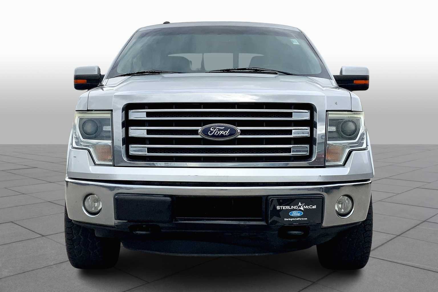 Used 2014 Ingot Silver Metallic Ford Lariat image 3
