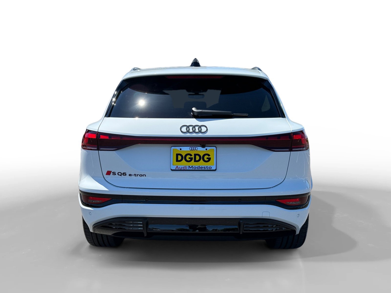 New 2027 Glacier White Metallic Audi Premium Plus quattro image 4