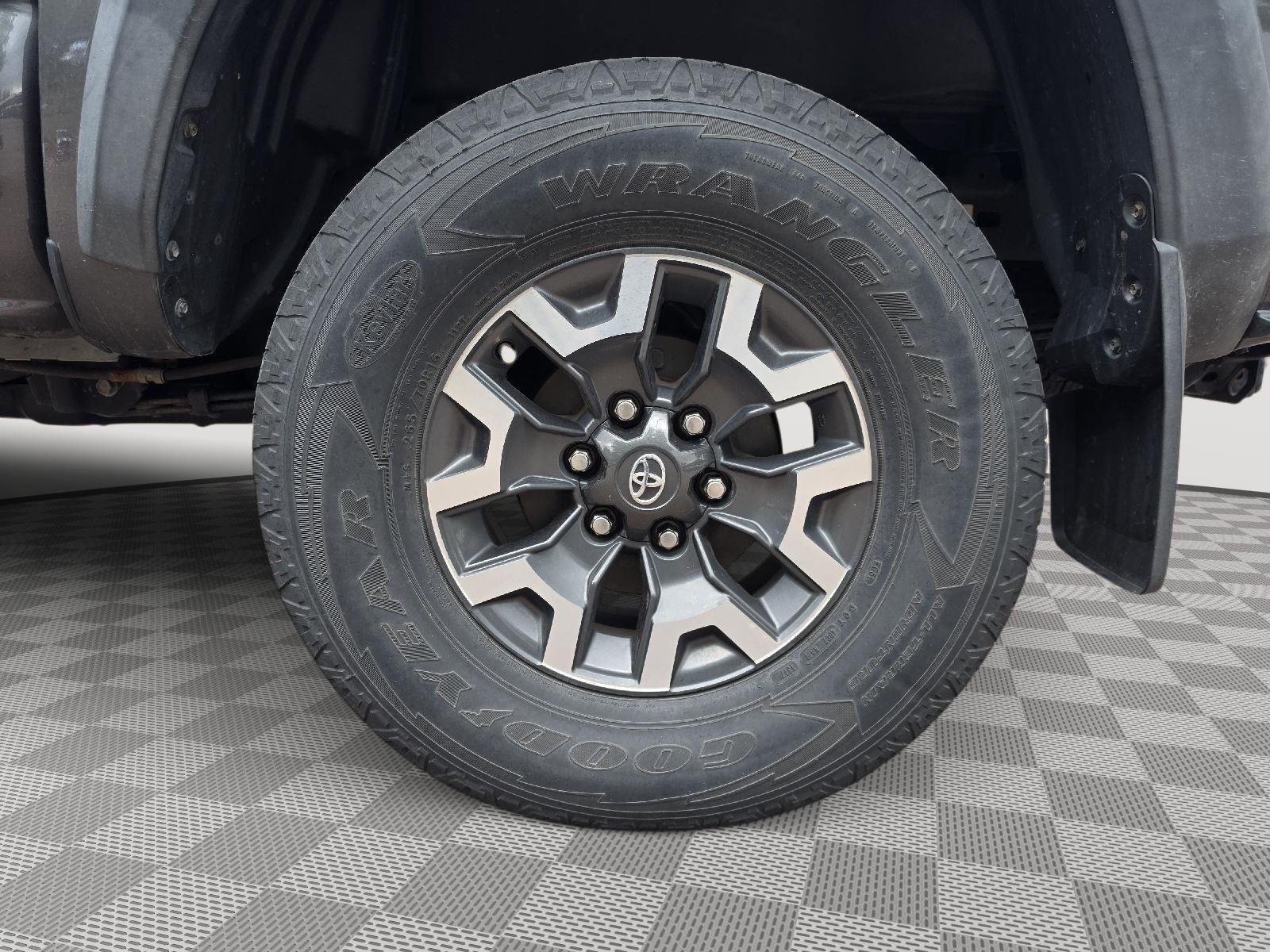 Used 2016 Magnetic Gray Metallic Toyota TRD Off Road image 9