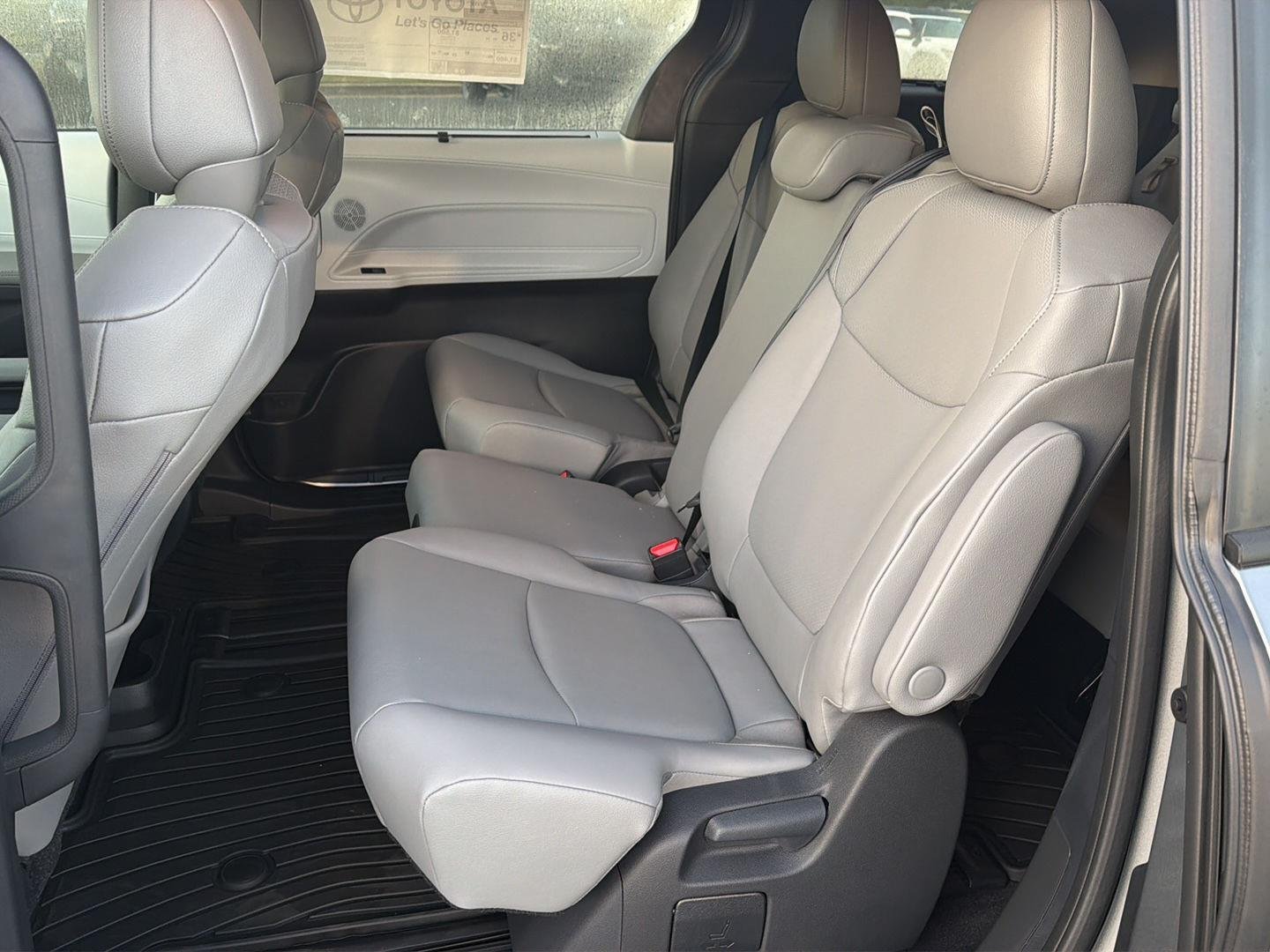 New 2026 Heavy Metal Toyota XLE 8-Passenger image 11