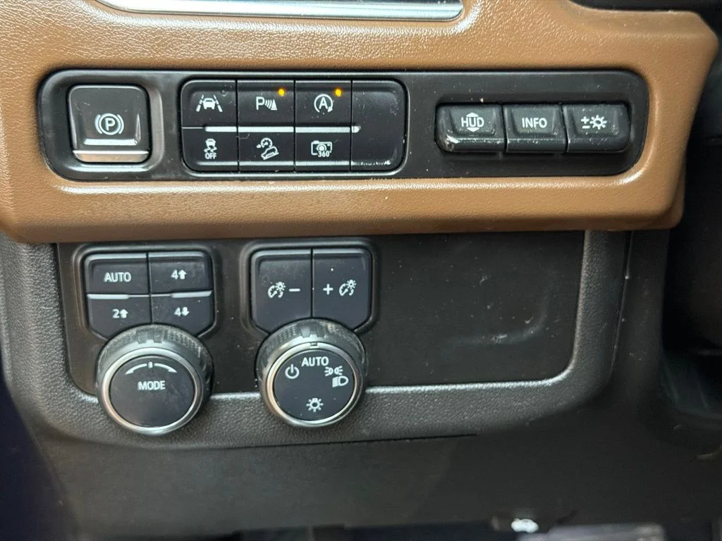 Used 2023 Midnight Blue Metallic Chevrolet High Country image 26