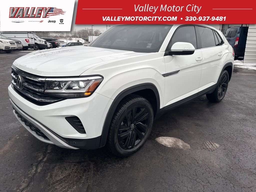 2022 Volkswagen Atlas Cross Sport SE w/Tech
