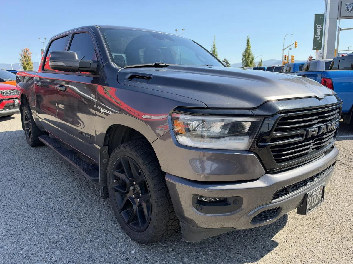 Used 2024 Grey RAM Sport image 8