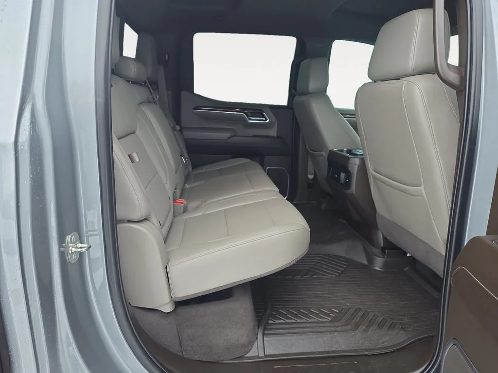 2023 Chevrolet Silverado 1500 LT Trail Boss - Photo 12
