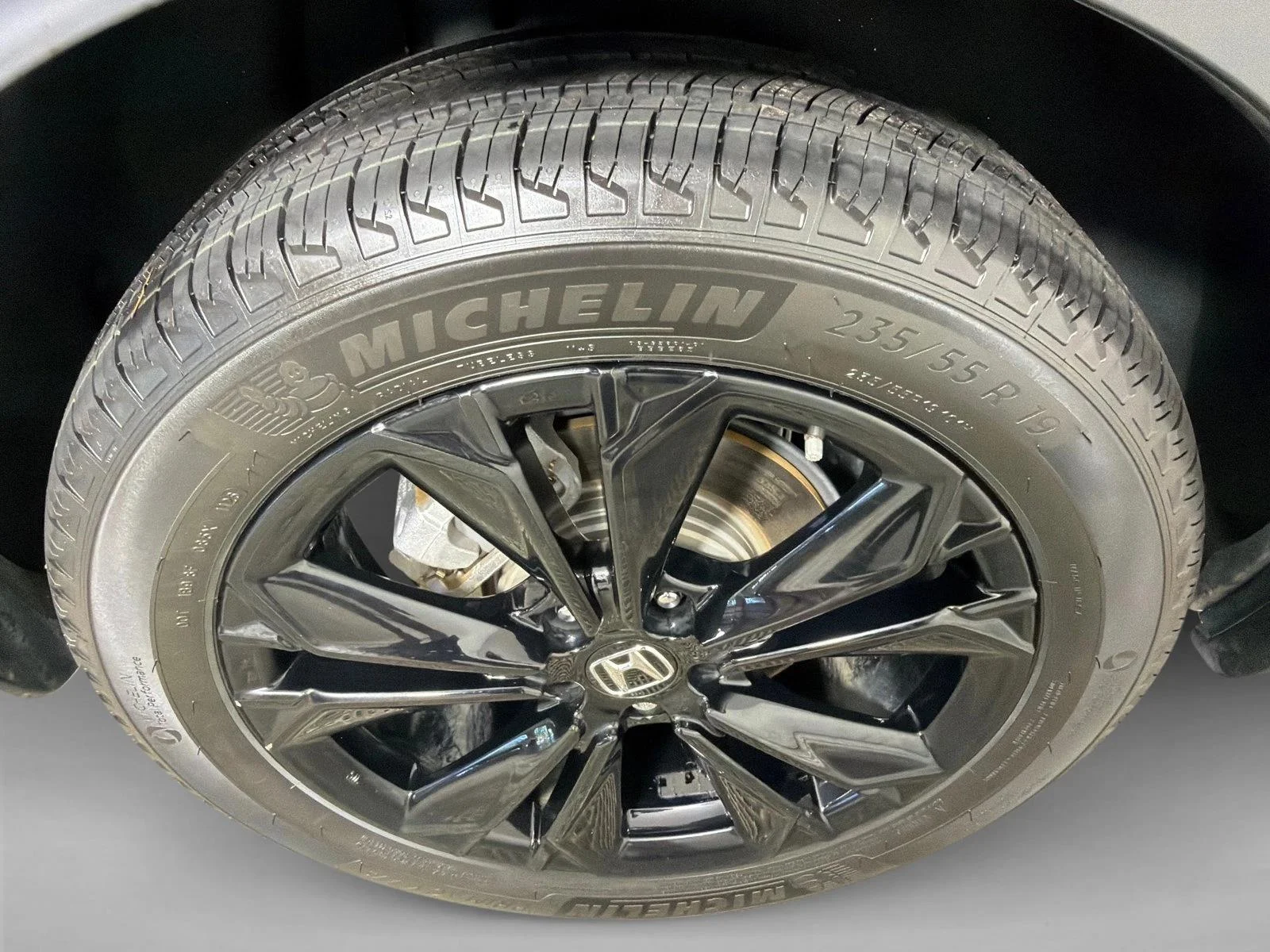 Used 2024 Meteorite Gray Met Honda Sport Touring image 19