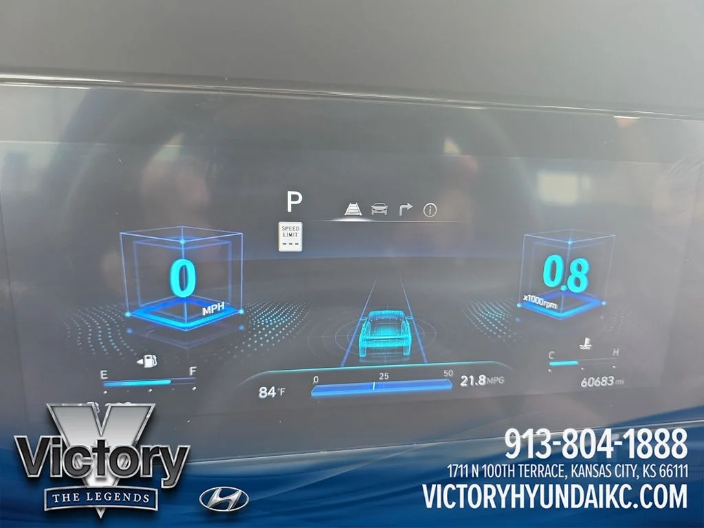 Used 2024 Black Hyundai SEL image 15