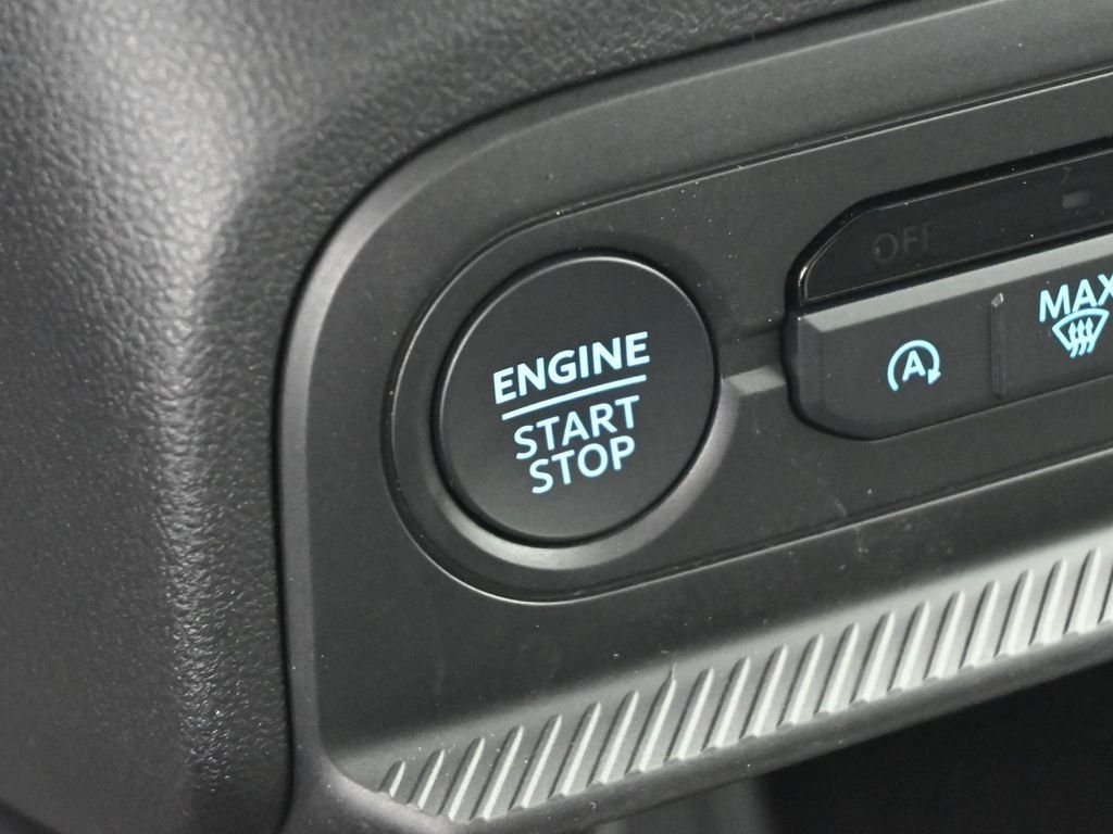 New 2026 Carbonized Gray Metallic Ford Big Bend image 13