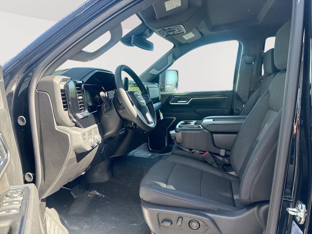 New 2026 Onyx Black GMC SLE image 19